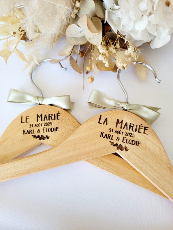 Cintre de mariage personnalisé